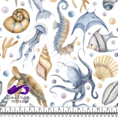 Watercolor sea creatures and shells pattern