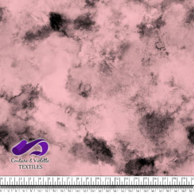 Nature Geometry - Sand on straberry background