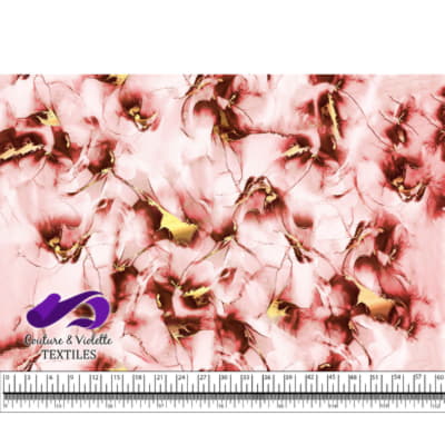 Encre - Rouge avec accents dorés